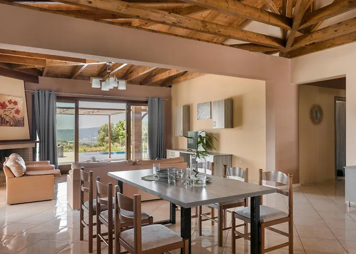 Villa Saint Nicholas 4 *